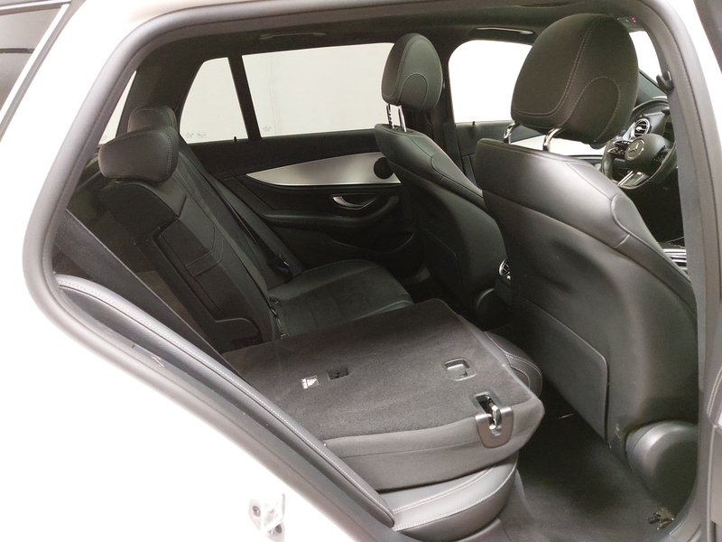 Mercedes-Benz E 220 d 4MATIC karavan automatik AMG Line • električna peta vrata — 11