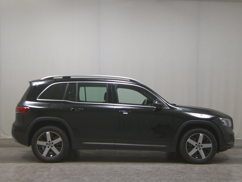 Mercedes-Benz GLB 200 d automatik Progressive • Kuka za vuču (zakretna)