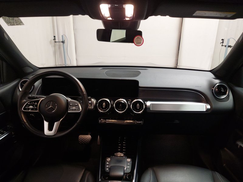 Mercedes-Benz GLB 200 d automatik Progressive • Kuka za vuču (zakretna) — 16