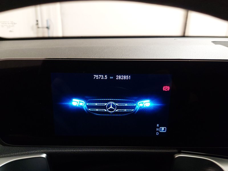 Mercedes-Benz GLB 200 d automatik Progressive • Kuka za vuču (zakretna) — 20