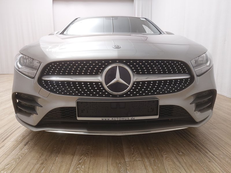 Mercedes-Benz A 220 d automatik AMG Line • AHK • digitalni instrumenti — 10