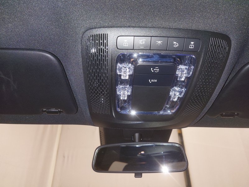 Mercedes-Benz A 220 d automatik AMG Line • AHK • digitalni instrumenti — 13