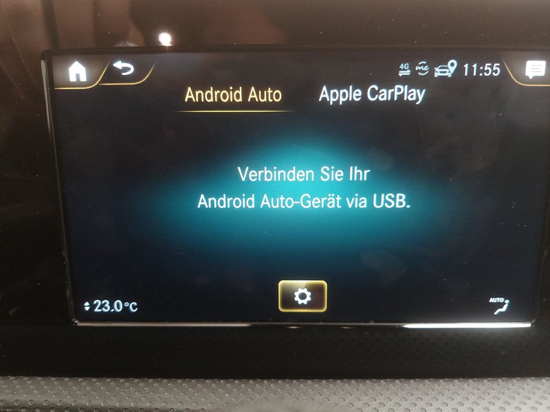 Mercedes-Benz A 220 d automatik AMG Line • AHK • digitalni instrumenti — 20