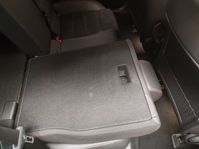 Mercedes-Benz A 220 d automatik AMG Line • AHK • digitalni instrumenti — 23