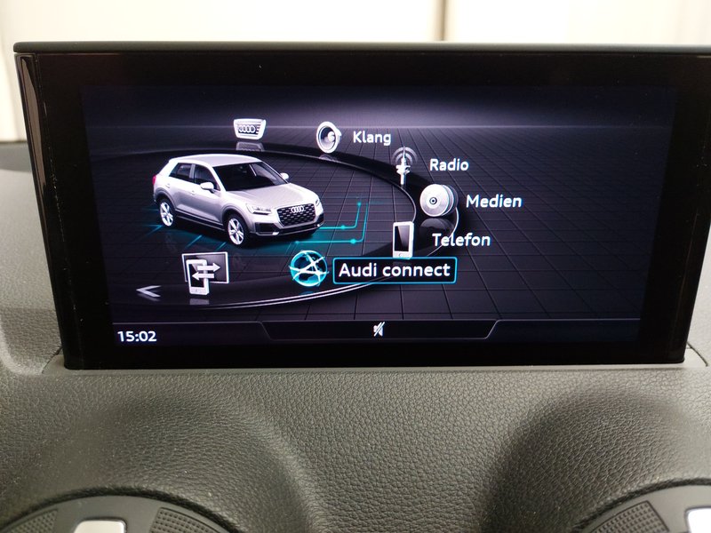 Audi Q2 30 TDI advanced automatik • ACC • LED — 17