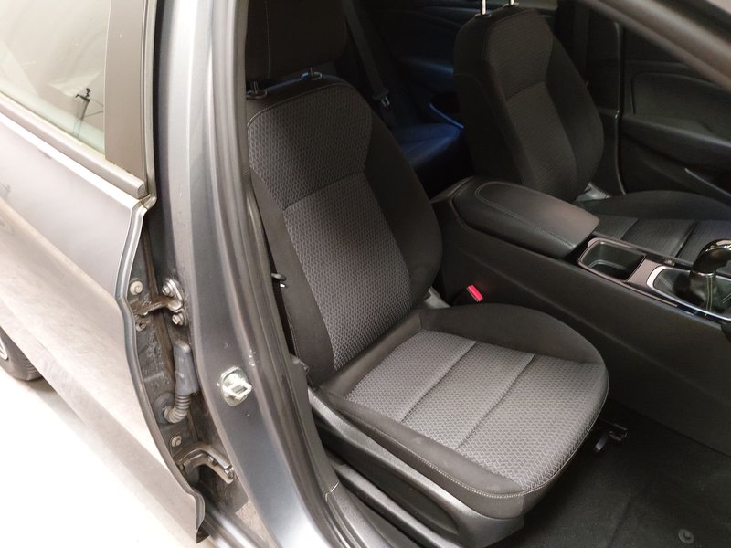 Opel Insignia ST 1.5 D Edition • LED • AHK — 10