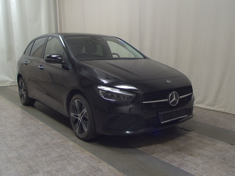 Mercedes-Benz B 250 e automatik Progressive • električna peta vrata • LED — 3