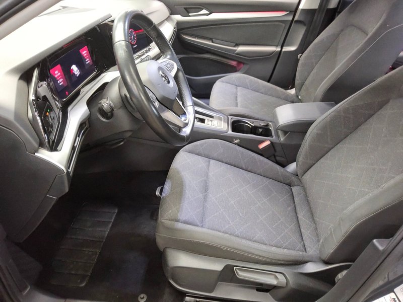 Volkswagen Golf 8 Variant 2.0 TDI automatik • ACC • AHK — 9