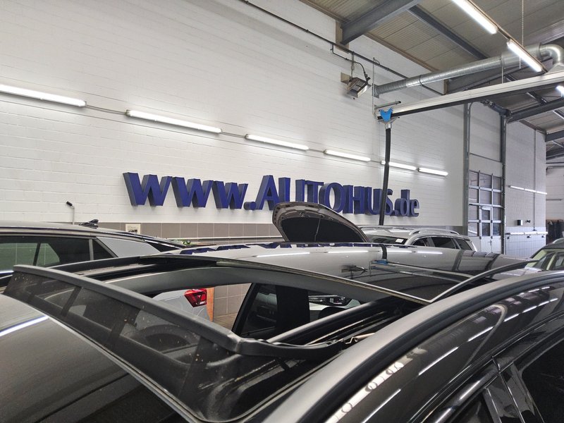 Mercedes-Benz E 300 de 4MATIC karavan automatik AMG Line • panorama • ACC — 11