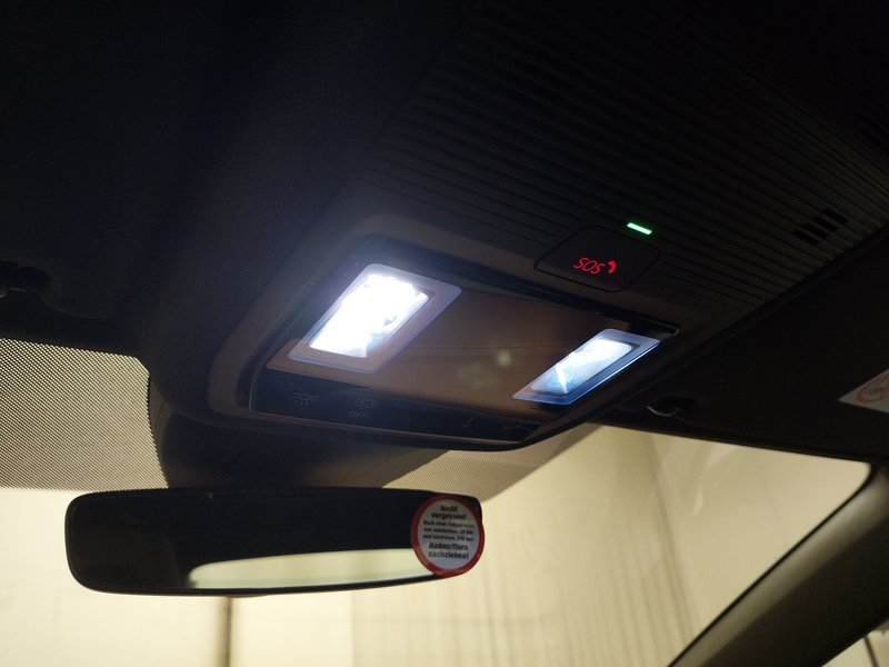 Volkswagen ID.5 Pro • ACC • Full LED — 13