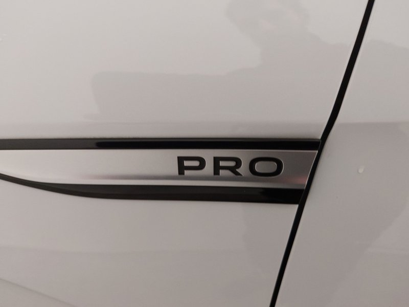 Volkswagen ID.5 Pro • ACC • Full LED — 17