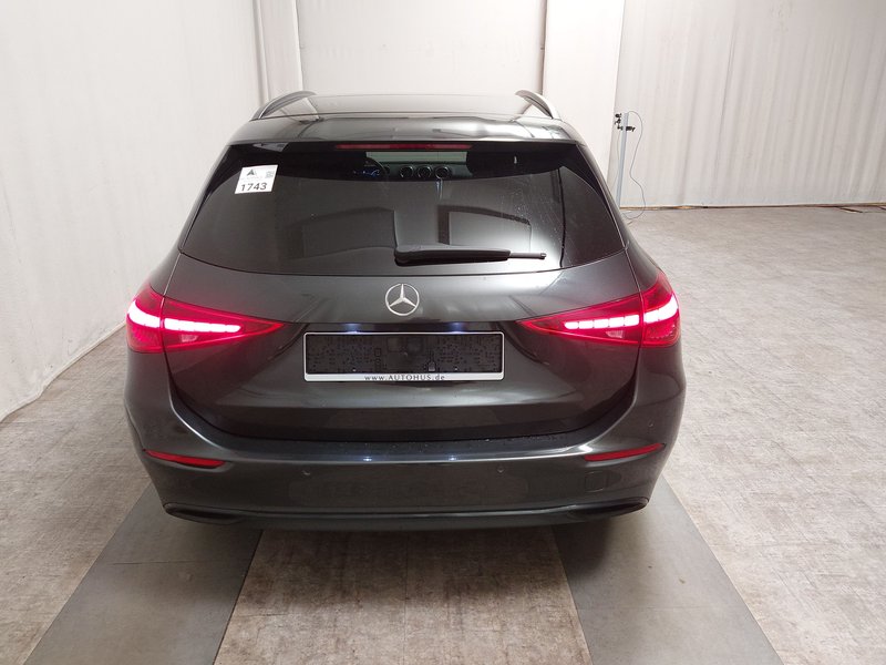Mercedes-Benz C 220 d karavan automatik Avantgarde • LED • koža — 14