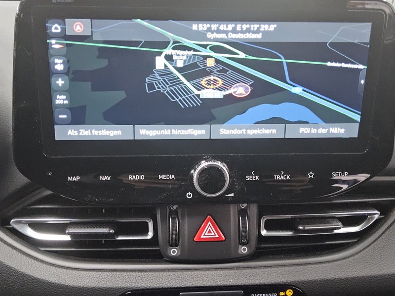 Hyundai i30 1.6 CRDI Intro Edition automatik • LED • bežično punjenje — 7