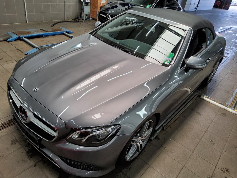 Mercedes-Benz E 220 d Cabrio automatik Avantgarde • koža • Full LED — 5