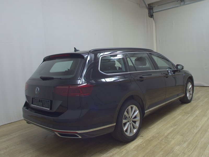 Volkswagen Passat Variant GTE 1.4 TSI automatik • ACC • LED — 4