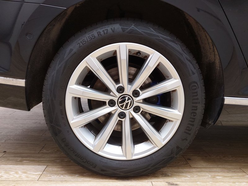 Volkswagen Passat Variant GTE 1.4 TSI automatik • ACC • LED — 8