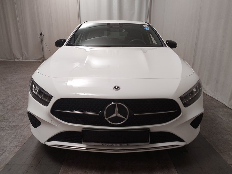 Mercedes-Benz A 250 e automatik Progressive • Full LED — 9