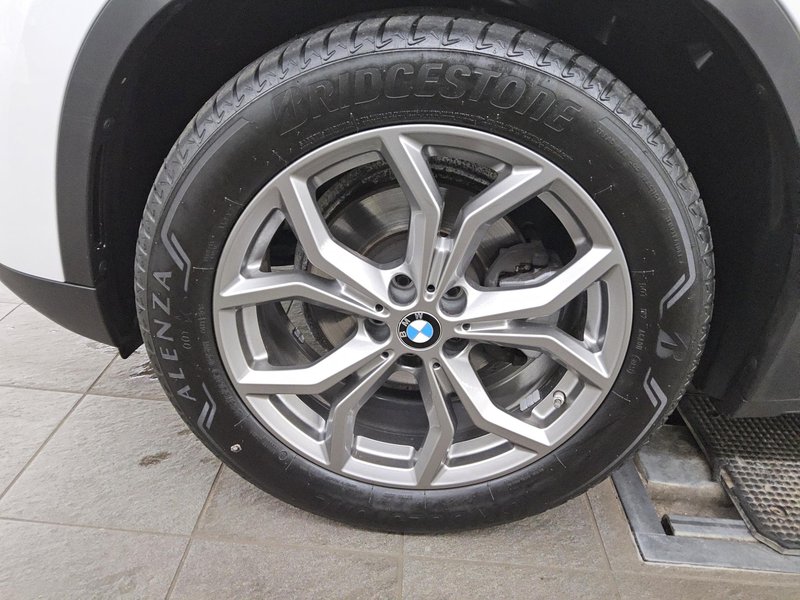 BMW X3 xDrive20i automatik X-Line • HUD • koža — 10