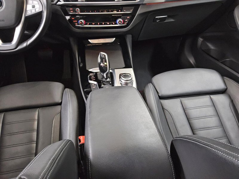 BMW X3 xDrive20i automatik X-Line • HUD • koža — 6