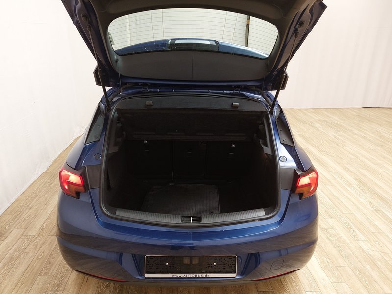 Opel Astra 1.5 D Business Elegance • Full LED — 17