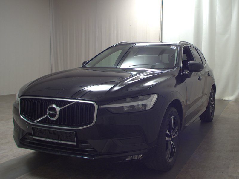 Volvo XC60 B4 D Momentum Pro automatik • AHK • el. peta vrata — 2