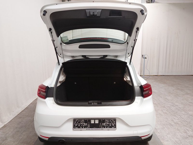 Renault Clio 0.9 TCe • podgrijavanje sjedala — 15