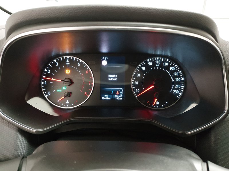 Renault Clio 0.9 TCe • podgrijavanje sjedala — 20