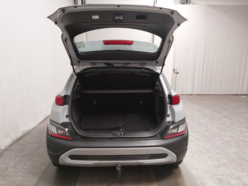 Hyundai Kona 1.6 CRDI Trend automatik • ACC • LED — 16