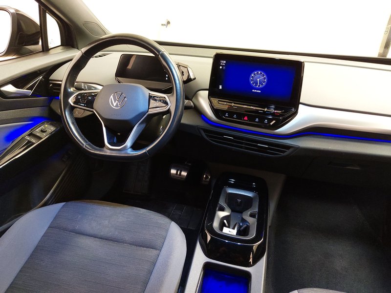 Volkswagen ID.4 Pro Performance • 360° kamera • ACC — 21