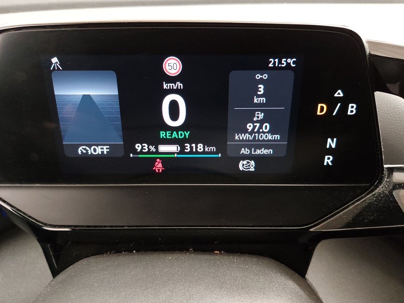 Volkswagen ID.4 Pro Performance • 360° kamera • ACC — 25