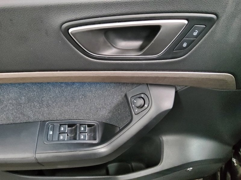 Seat Ateca 2.0 TDI automatik Xperience • ACC • Full LED — 9