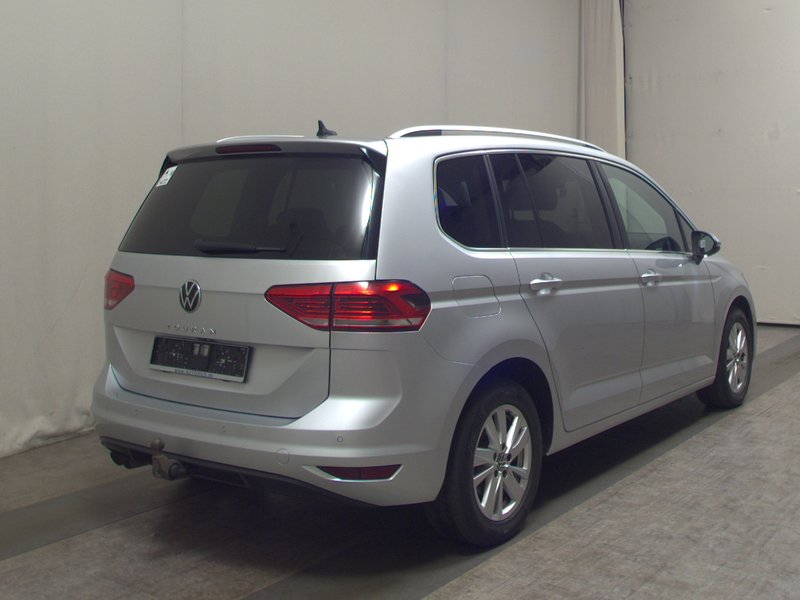 Volkswagen Touran 2.0 TDI Comf. automatik • AHK • električna vrata prtljažnika — 4