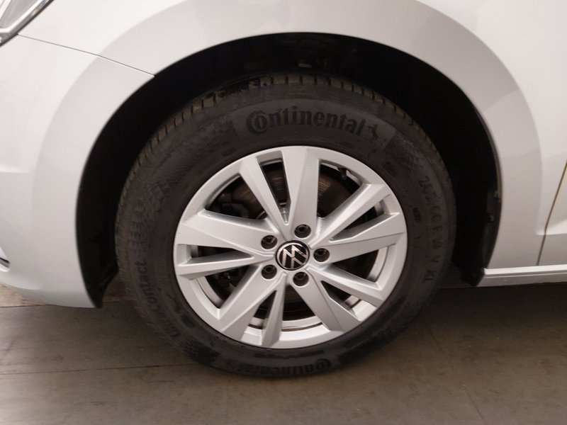 Volkswagen Touran 2.0 TDI Comf. automatik • AHK • električna vrata prtljažnika — 8