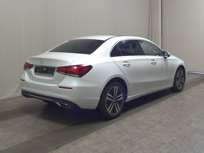 Mercedes-Benz A 180 d automatik Progressive • panorama • Full LED — 4