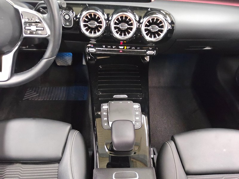 Mercedes-Benz A 180 d automatik Progressive • panorama • Full LED — 6