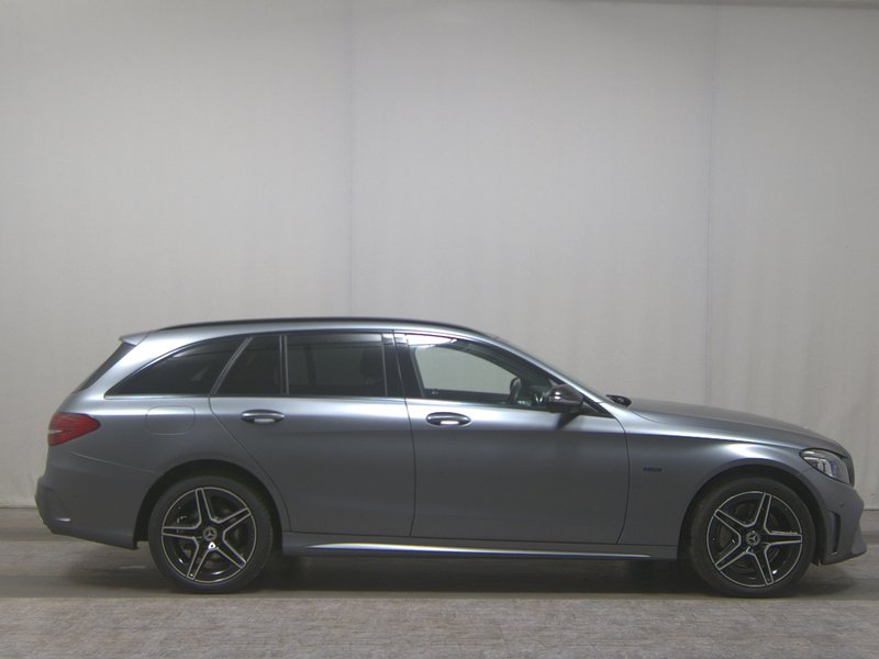 Mercedes-Benz C 300 de karavan automatik AMG Line • 360° kamera • ACC
