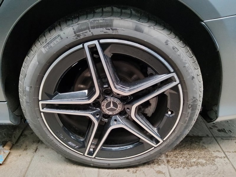 Mercedes-Benz C 300 de karavan automatik AMG Line • 360° kamera • ACC — 10