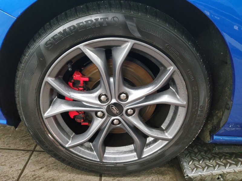 Ford Focus Turnier 1.5 EcoBlue automatik • LED • digitalni instrumenti — 11