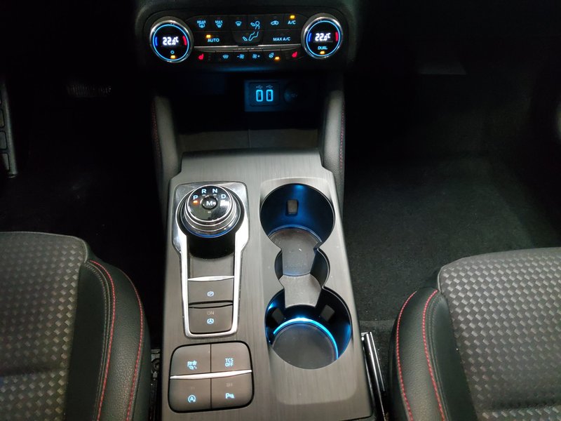 Ford Focus Turnier 1.5 EcoBlue automatik • LED • digitalni instrumenti — 6