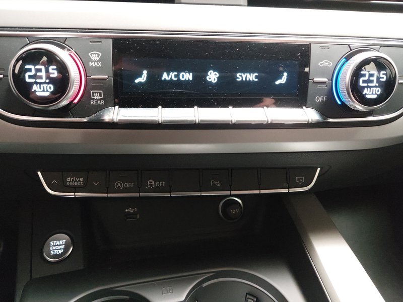Audi A4 40 TDI automatik advanced • ACC • Full LED — 15