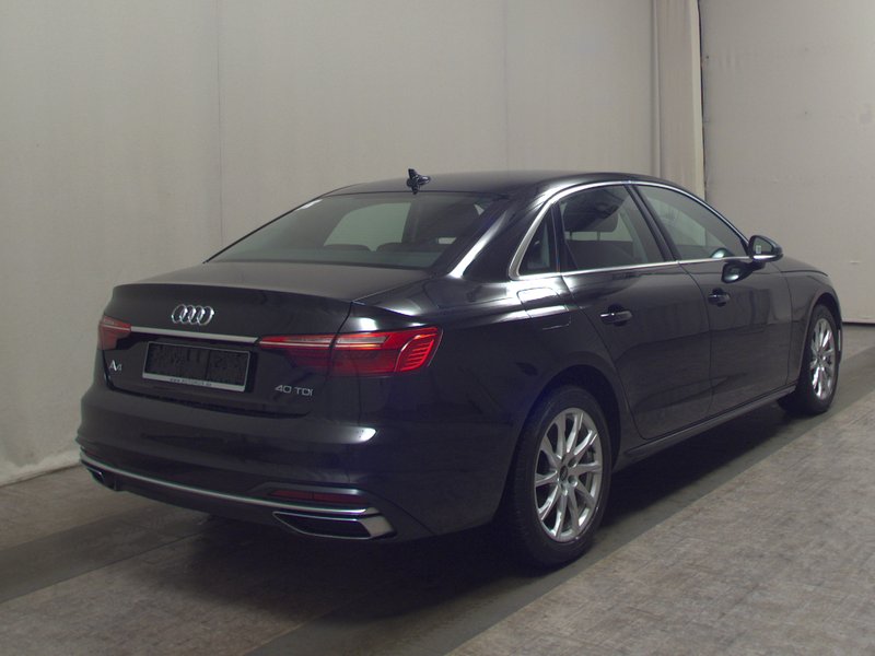 Audi A4 40 TDI automatik advanced • ACC • Full LED — 4