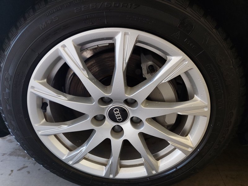 Audi A4 40 TDI automatik advanced • ACC • Full LED — 8