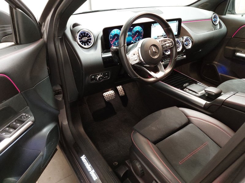 Mercedes-Benz GLA 200 automatik AMG Line • AHK • LED — 6