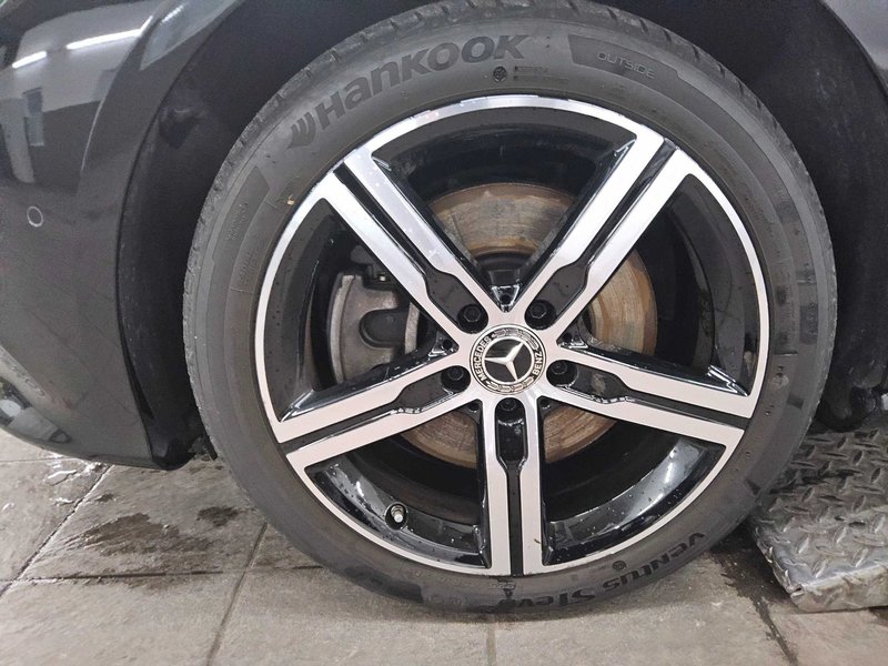 Mercedes-Benz CLA 250 e Shooting Brake automatik Progressive • panorama • LED — 11