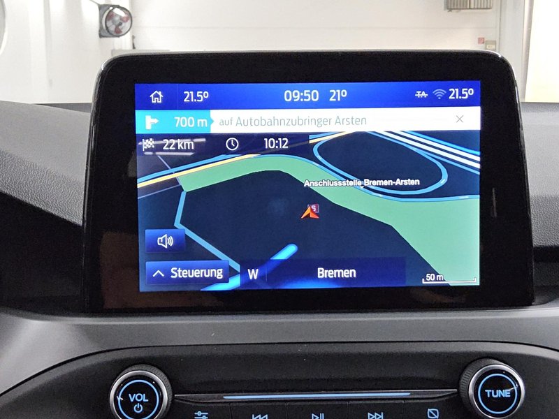 Ford Focus Turnier 1.5 EcoBlue automatik Cool&Connect • bežično punjenje • LED — 7