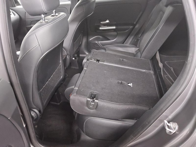 Mercedes-Benz GLA 200 d automatik Progressive • LED • digitalni instrumenti — 13