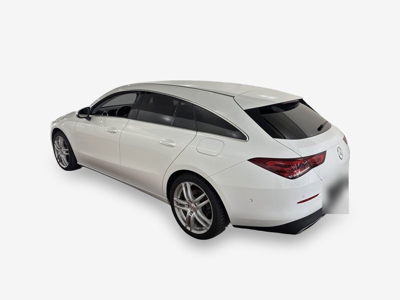 Mercedes-Benz CLA 200 d automatik Progressive • grijano staklo • el. peta vrata — 2