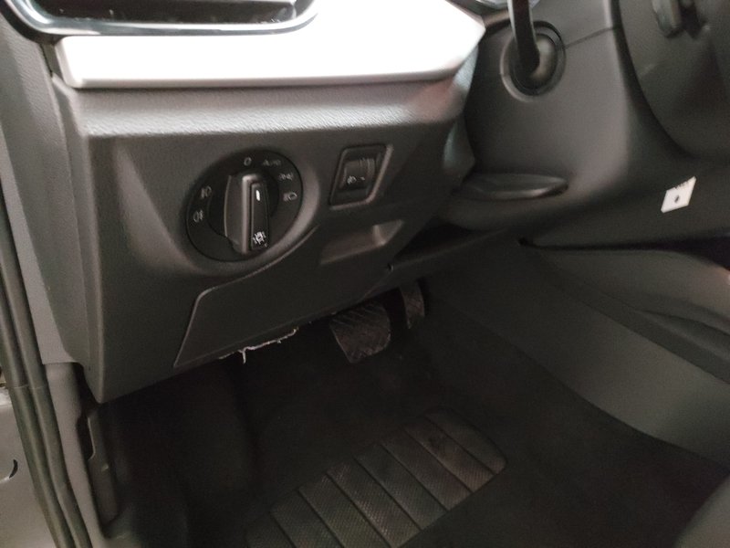 Škoda Scala 1.0 TSI automatik Ambition • Full LED • digitalni instrumenti — 7