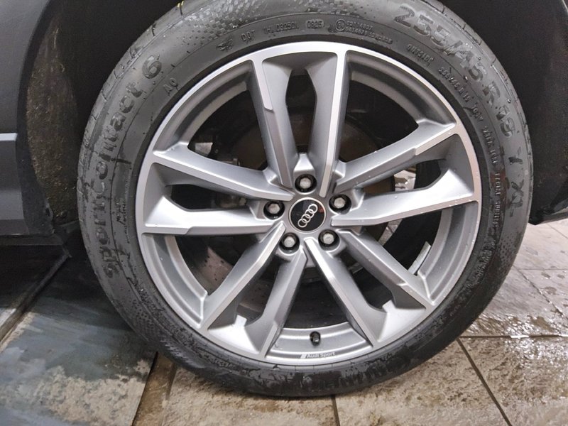 Audi Q3 40 TDI automatik quattro S line • Full LED • električna peta vrata — 11