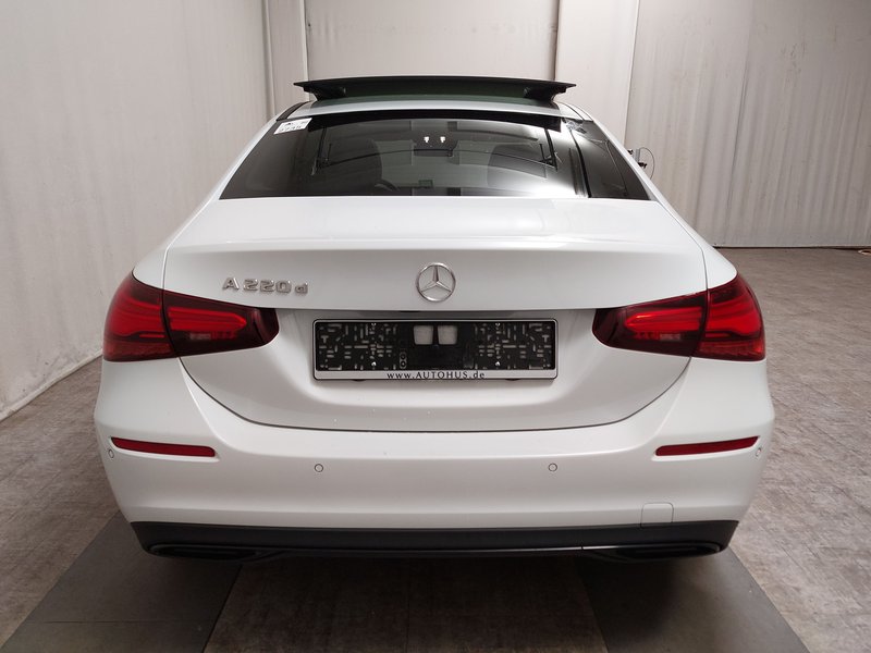 Mercedes-Benz A 220 d automatik Progressive • panorama — 14